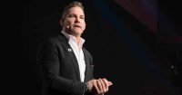 Grant Cardone a&ntilde;ade $100 millones en Bitcoin a un acuerdo inmobiliario