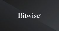 El CIO de Bitwise afirma que las cripto se vuelven una apuesta contrarian mientras las acciones de IA dominan el mercado